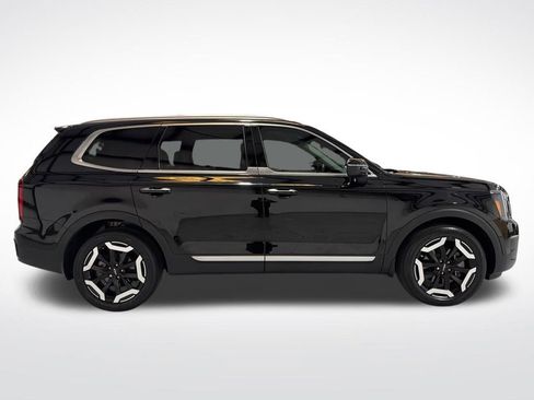 Used 2023 Kia Telluride S image 5