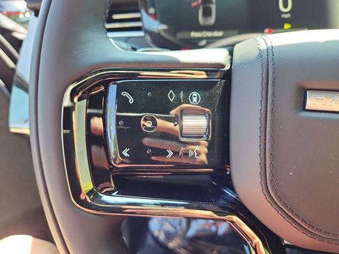 New 2025 Land Rover Range Rover Sport Autobiography image 19