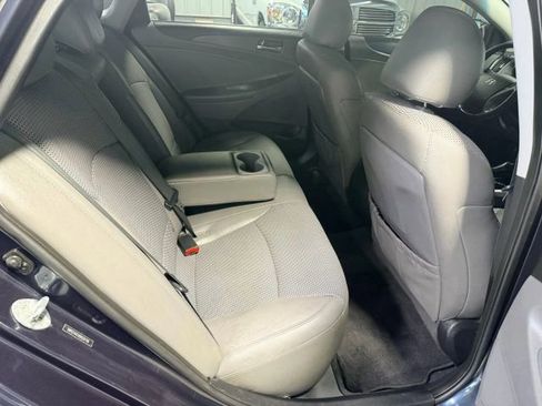 Used 2013 Hyundai Sonata SE FWD image 12