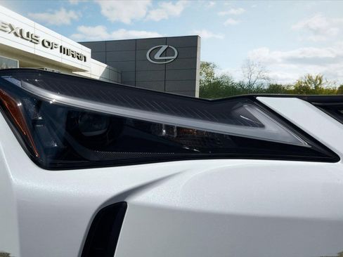 New 2026 Lexus UX 300h FWD image 11