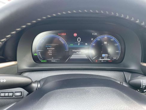 Used 2026 Toyota Crown XLE image 31