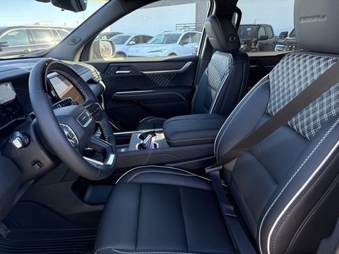 New 2026 GMC Acadia Denali w/ Super Cruise Package FWD image 5