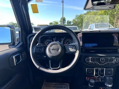Used 2026 Jeep Gladiator Rubicon AWD/4WD image 20