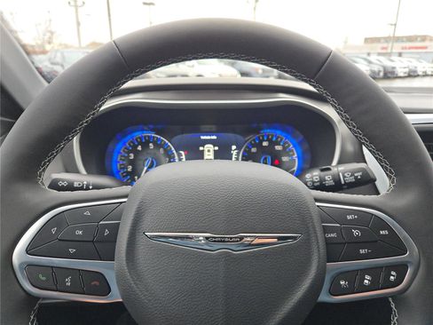 New 2026 Chrysler Voyager LX image 31