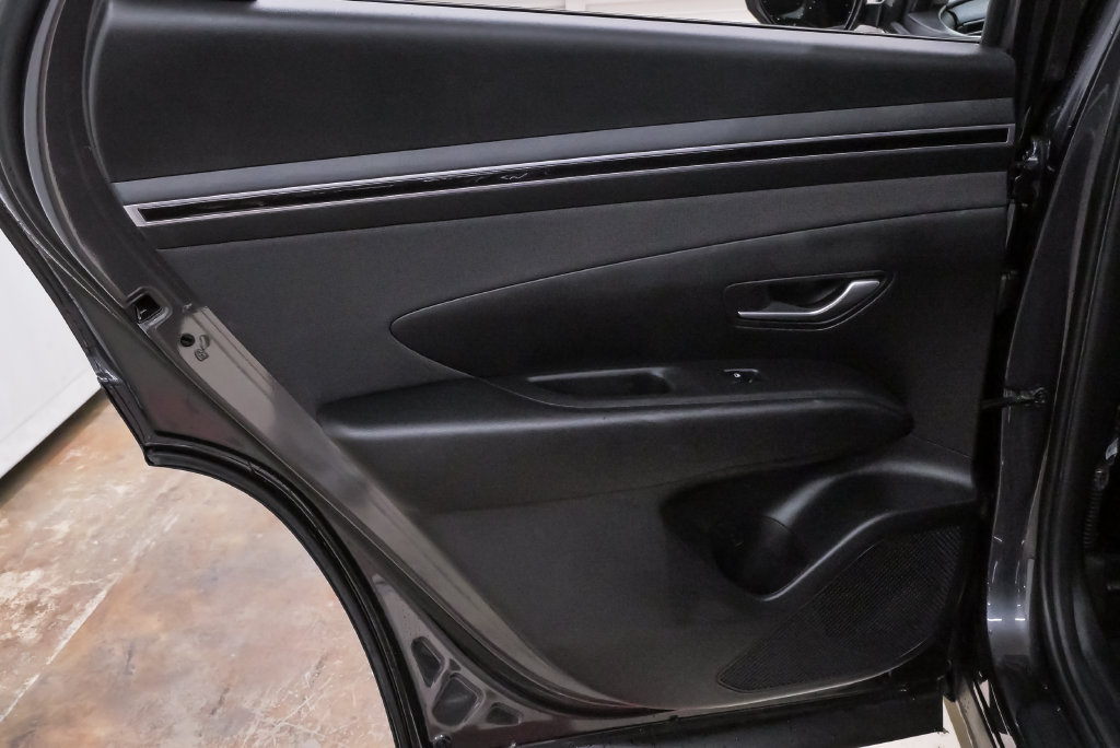 Certified 2023 Hyundai Tucson SEL w/ Convenience Package FWD image 26