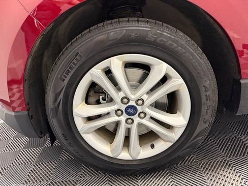 Used 2019 Ford Edge SEL w/ Equipment Group 201A AWD/4WD image 47