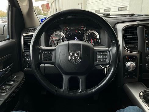 Used 2017 RAM 1500 Sport w/ Black Ram 1500 Sport Group image 33