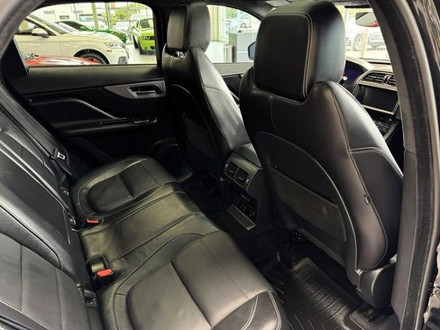 Used 2019 Jaguar F-PACE S image 45