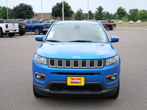 Used 2018 Jeep Compass Latitude w/ Popular Equipment Group AWD/4WD image 14