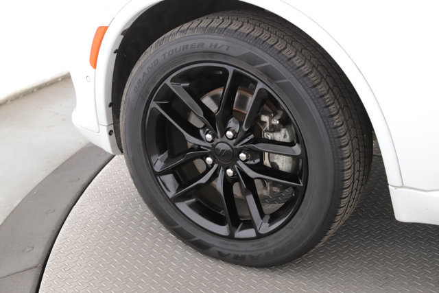 Used 2025 Dodge Durango R/T AWD/4WD image 13
