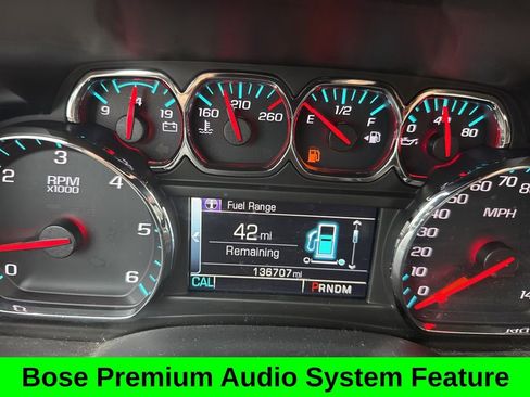 Used 2016 Chevrolet Suburban LT image 12