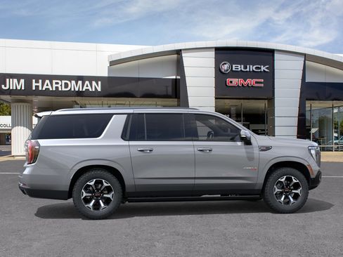 New 2026 GMC Yukon XL AT4 w/ AT4 Premium Package image 5