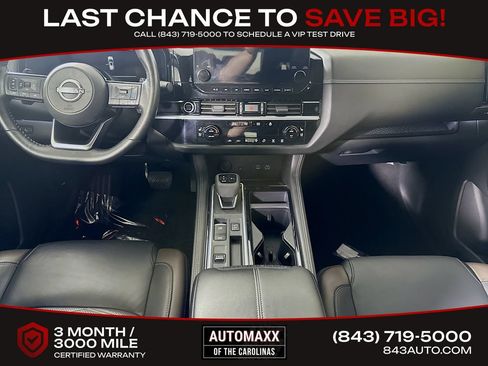 Used 2023 Nissan Pathfinder Platinum w/ Lighting Package (N93) FWD image 19