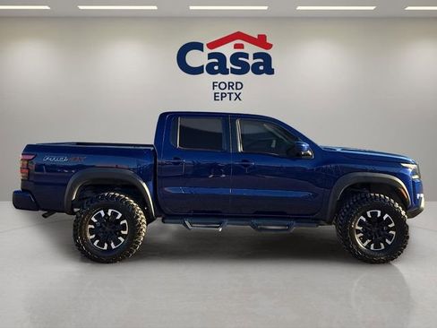Used 2023 Nissan Frontier PRO-4X w/ Pro Convenience Package image 2
