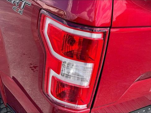 Used 2019 Ford F150 XLT w/ Equipment Group 302A Luxury AWD/4WD image 32