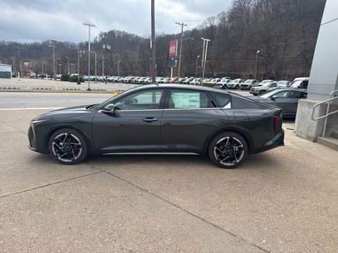 New 2026 Kia K4 GT-Line w/ GT-Line Sunroof Package FWD image 4