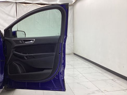Used 2015 Ford Edge SEL AWD/4WD image 19