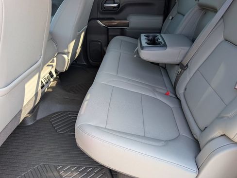 Used 2020 Chevrolet Silverado 1500 LT w/ All-Star Edition AWD/4WD image 10