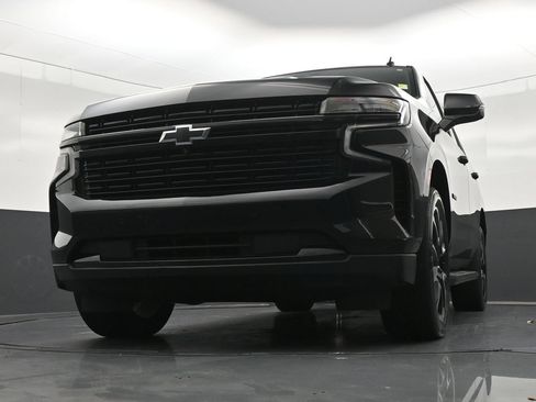 Used 2023 Chevrolet Tahoe RST w/ Luxury Package RWD image 29