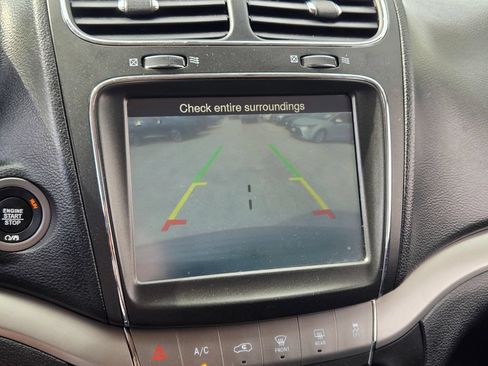 Used 2018 Dodge Journey Crossroad FWD image 36