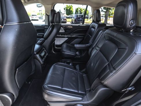 Used 2020 Lincoln Aviator Reserve w/ Equipment Group 202A AWD/4WD image 22