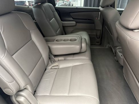Used 2013 Honda Odyssey Touring image 21