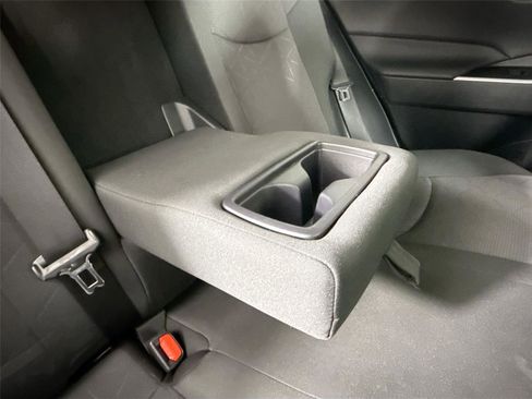 Certified 2025 Toyota RAV4 XLE image 38