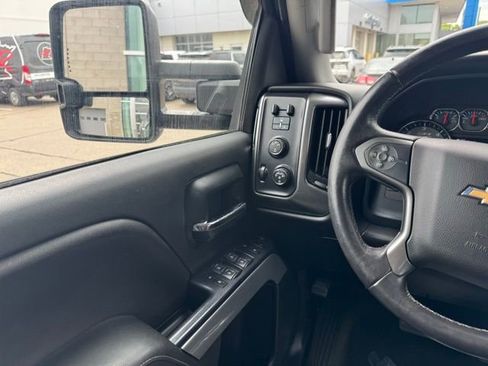 Used 2015 Chevrolet Silverado 2500 LT w/ LT Convenience Package AWD/4WD image 27