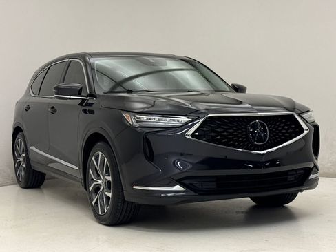 Used 2023 Acura MDX w/ Technology Package FWD image 4