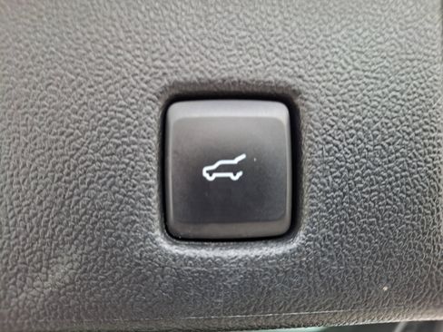 Certified 2022 Ford Escape SEL w/ Technology Package image 29