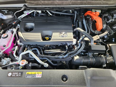 New 2026 Lexus RX 450h AWD image 22