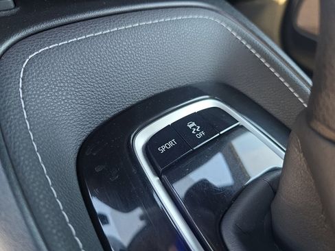 Used 2020 Toyota Corolla XSE image 20