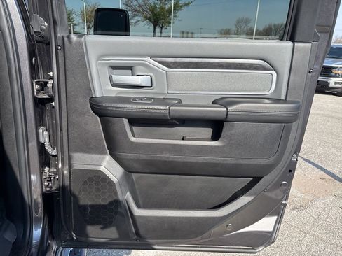 Used 2023 RAM 3500 Big Horn w/ Safety Group image 40