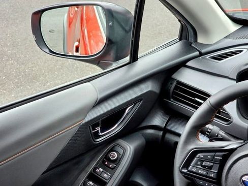 Used 2025 Subaru Crosstrek 2.5i Limited w/ Crosstrek Mirror Package image 15
