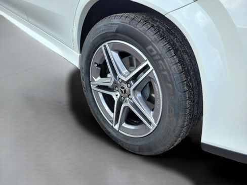 Certified 2026 Mercedes-Benz GLE 580 GLE 580 image 35