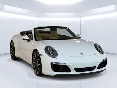 Certified 2017 Porsche 911 Carrera 4S AWD/4WD image 9