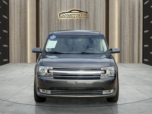 Used 2019 Ford Flex Limited w/ Equipment Group 301A AWD/4WD image 2