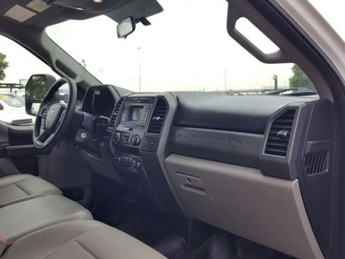 Used 2019 Ford F450 XL w/ XL Value Package RWD image 11