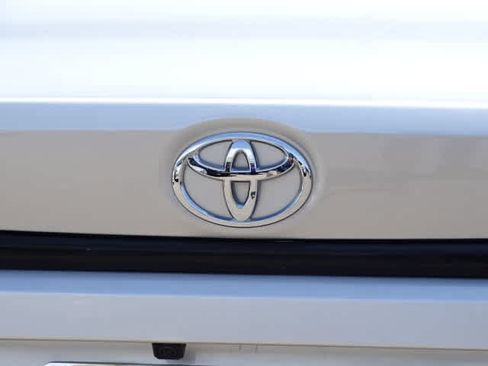 Used 2024 Toyota Corolla LE FWD image 9