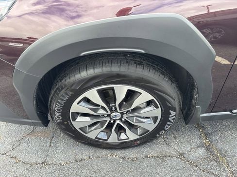 Certified 2025 Subaru Outback Touring XT AWD/4WD image 7