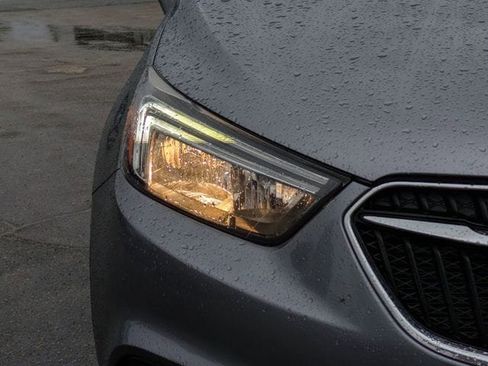 Used 2019 Buick Encore Preferred FWD image 10
