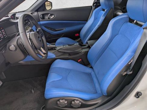 Used 2024 Nissan Z Performance w/ Floor Mat Package RWD image 17