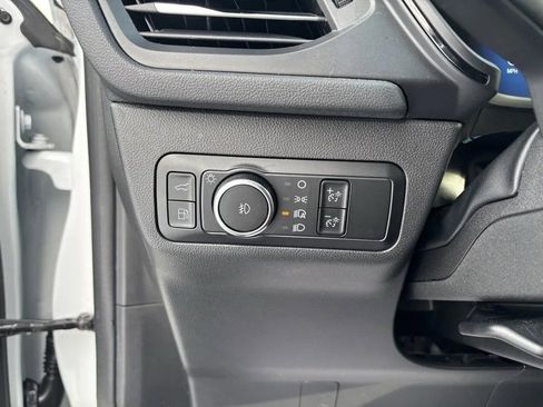Used 2023 Ford Escape ST-Line Select AWD/4WD image 10