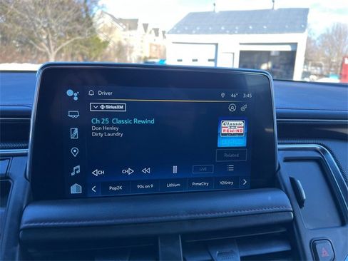 Used 2022 Chevrolet Suburban RST w/ Luxury Package image 22