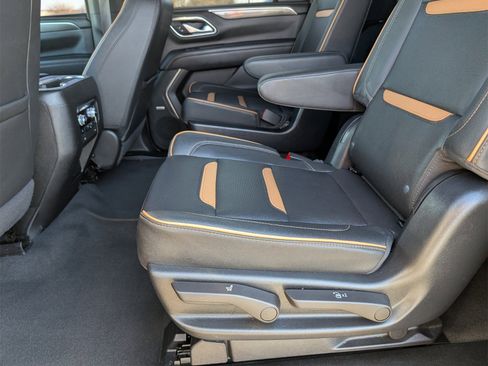 Used 2022 GMC Yukon XL AT4 w/ Max Trailering Package image 16