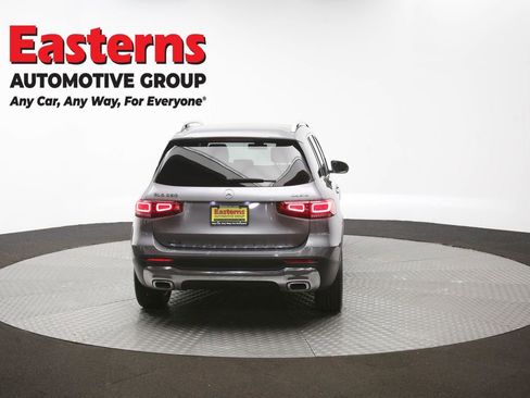 Used 2021 Mercedes-Benz GLB 250 4MATIC w/ Premium Package image 37