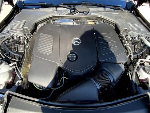 Certified 2025 Mercedes-Benz C 300 Sedan image 16