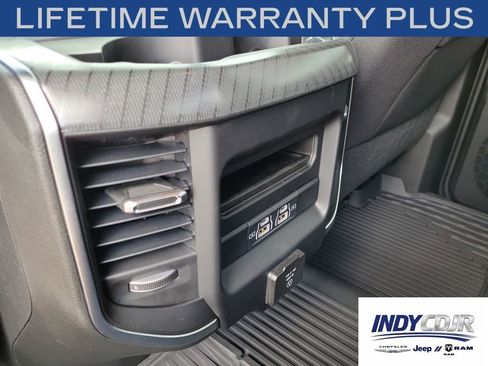 New 2026 RAM 3500 Big Horn AWD/4WD image 16