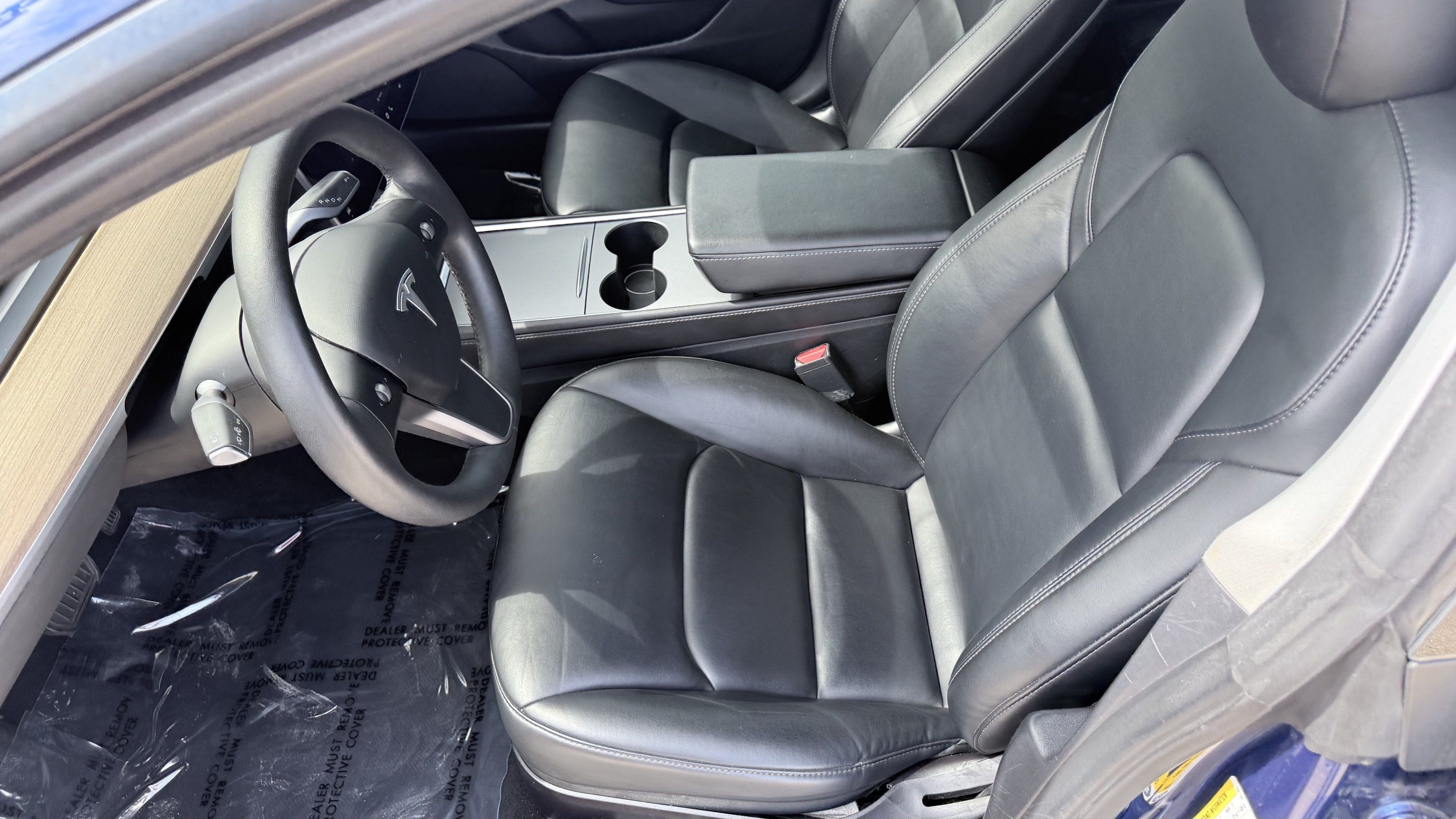 Used 2022 Tesla Model 3 Standard Range RWD image 3