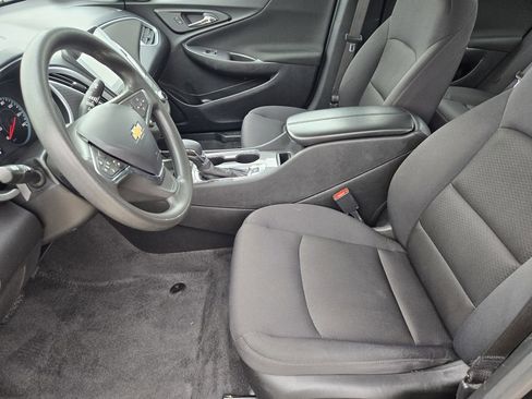 Used 2024 Chevrolet Malibu LT FWD image 8